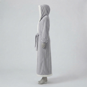 Bata de forro polar gris con capucha para mujer, manga larga, con cinturón y bolsillos, color liso, para invierno, informal, forrada, de longitud completa, 100% algodón, de alta calidad. - Product Image 3
