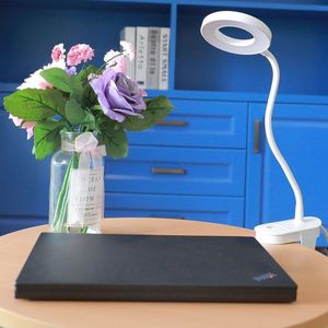 Lampada da Scrivania LED Moderna con Clip Flessibile, Alluminio Bianco Opaco, Alimentazione USB - Product Image 5