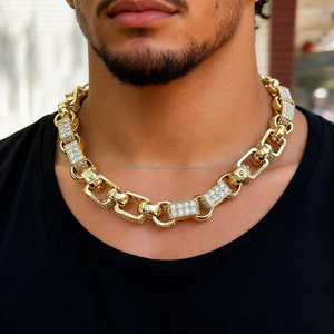Collier Hip Hop en Argent Sterling 925 avec Chaîne Cubaine Sertie de Diamants Simulés Taille Ronde Brillante – Idéal pour Fêtes, Mariages et Anniversaires - Product Image 2