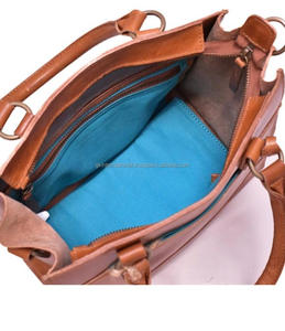 Sacs à bandoulière en cuir pleine fleur pour femmes, fourre-tout de luxe à sangle personnalisée, sacs à main pour dames au prix d'usine, vente en gros - Product Image 6