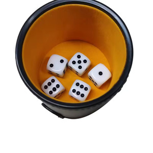 Juego de dados de cuero, redondos, 4 piezas, dados blancos, estilo clásico, caja de almacenamiento para uso en juegos - Product Image 3