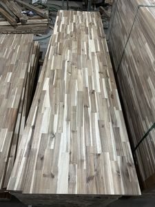 Panneau en bois d'acacia Panneau de joint laminé avec grade AB 26x650x2500 Taille Pin et caoutchouc Matériau BC de haute qualité - Product Image 4