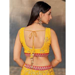 ชุดผ้าบางมีเลื่อมสีเหลืองสวยงาม - Product Image 2