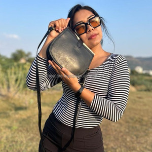 Meilleure vente sac à bandoulière pour femme en cuir de vachette cheveux faits à la main sac à main en cuir véritable occidental fabricant sacs à main en cuir - Product Image 5