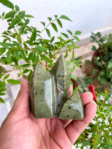 Torre de Cristal de Serpentina Natural Tallada a Mano, Piedra Curativa, Decoración Religiosa para el Hogar, Ecológica, OEM, ODM - Product Image 2