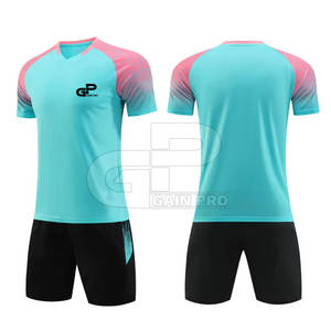 Uniforme de Fútbol de Alto Rendimiento, Tejido Transpirable y Ligero, Diseñado para Entrenamientos y Partidos Profesionales - Product Image 2