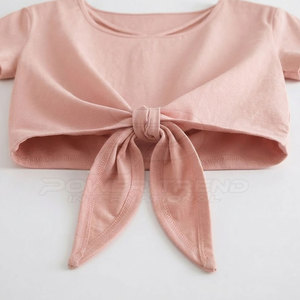 T-shirt court en tricot pour femme, coupe tendance, toucher doux et tissu respirant, idéal pour le streetwear décontracté et le style quotidien - Product Image 5
