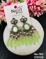 Magnifiques boucles d'oreilles pendantes géométriques tendance en alliage avec zircons cubiques et perles d'imitation pour femme, idéales pour les soirées