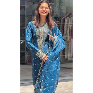 Belle organza soie haut bas & Dupatta ensemble lourd fête porter des ensembles pour femmes - Product Image 4