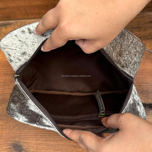 Fashionable Hot Selling Hand Tooled Cowhide Leather Travel Organizer Large Capacity Zipper <b>Hanging</b> Cosmetic Makeup <b>Bag</b> for Women - Product Image 6