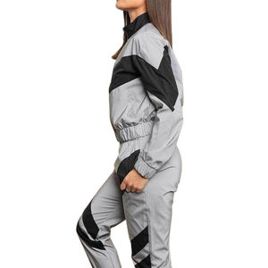 Survêtement de sport 2 pièces en nylon imprimé de haute qualité pour femme, collection hiver 2026, vente en gros pour adultes - Product Image 2