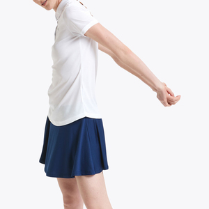 Polo Blanco de Manga Corta para Mujer con Cuello y Falda de Tenis Azul Marino - Product Image 3