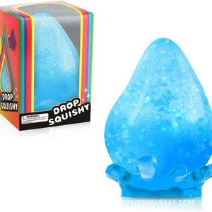 Needoh Nice Cube es <span class=keywords><strong>un</strong></span> juguete sensorial para aliviar el estrés, con gotas de agua y maltosa para apretar y relajarse. - Product Image 4