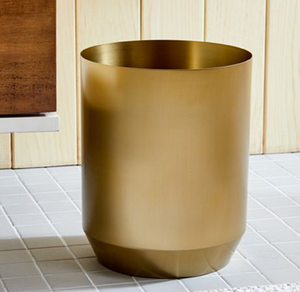 Poubelle métallique de haute qualité offrant une durabilité exceptionnelle, résistante pendant des années, même dans des environnements difficiles. - Product Image 6