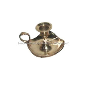 Bougie décorative de Table en laiton de haute qualité avec gravure et or fini pour la décoration intérieure pour la décoration de bureau - Product Image 1