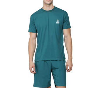 Conjunto de Camiseta y Pantalones Cortos Deportivos de Lona Transpirable para Hombre, Personalizados al por Mayor, con Logotipo Frontal y Color Personalizado - Product Image 1