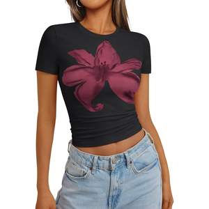 Tops cortos de primavera y verano 2025 a la moda para mujer, camisetas gráficas informales bonitas básicas, ropa de moda a la moda para uso en el gimnasio - Product Image 2