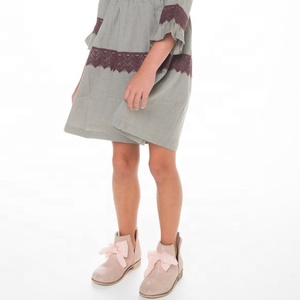 Vestido de encaje de algodón gris con mangas de volantes, ropa Bohemia supercómoda y súper guay para niños, regalo perfecto para tu princesa encantadora - Product Image 3