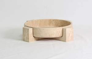 Bol en Pierre de Travertin Naturel Polyvalent pour Cuisine ou Salon Durable Élégant Beige Neutre Parfait pour les Fruits ou la Décoration - Product Image 6