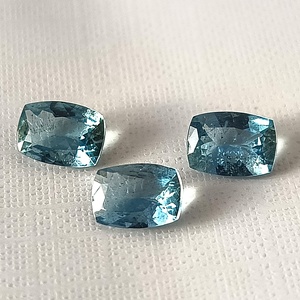 Magnifique pierre précieuse naturelle Santa Maria Aquamarine, taille coussin, calibrée 5x7 mm, facettée, 3 pièces, 2,30 carats, pour bijoux - Product Image 1