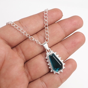 Pendentif en argent sterling 925 en gros, cristal de guérison, apatite bleue, forme cercueil, taille facetée avec serti clos, pierres précieuses - Product Image 2