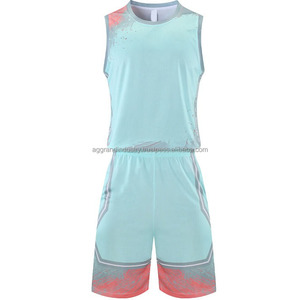 Maillots de basket respirants à manches courtes fabriqués au Pakistan, vêtements de sport de haute qualité, logo personnalisé, couleur personnalisée, taille plus, unisexe - Product Image 5