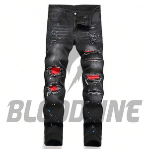 Jean en denim noir déchiré et vieilli pour homme, coupe droite, style streetwear, taille mi-haute, en coton, idéal pour l'automne - Product Image 1