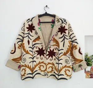 Chaqueta de Algodón Estilo Boho Suzani para Mujer, Color Beige TNT, Bordado Floral, Reversible, Hecha a Mano, para Festivales - Product Image 3