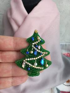 Handmade Luxury Embroidery Brooch with Intricate Beadwork Stylish Pin for Coats and <b>Jackets</b> - Product Image 3