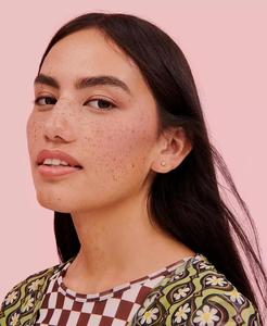 WANDERful World setoso-Blush in polvere morbido Mini | Cosmetici a beneficio - Product Image 5
