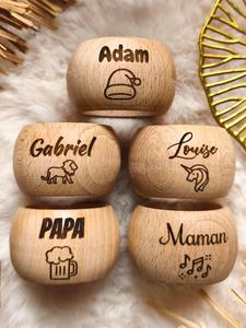 Anillos de servilleta de madera con forma de anillo, personalizados para boda, hechos a mano, diseño moderno, decoración de mesa de boda, duraderos, Julian + John Engra - Product Image 2