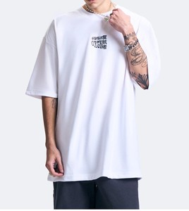 Camisetas de Moda Oversize con Hombros Caídos y Estampado Digital de Color Liso para Hombre, Fabricante OEM ODM Personalizado - Product Image 1