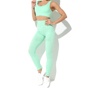 Yoga <b>Set</b> Designed For Workout And Training With Flexible Fit And Soft Fabric For Comfortable Movement And Daily Use - Product Image 4