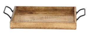 Bandeja de servicio hecha a mano de madera de pino macizo con asas de metal para bares, restaurantes y hoteles, superventas, venta directa de fábrica - Product Image 6