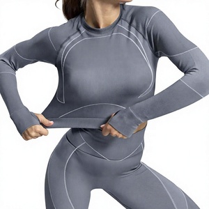 Conjunto de Yoga Gris Sólido Tallas Grandes Sin Costuras Impermeable Transpirable Top Corto Leggings Largos Cintura Alta Elástico en Cuatro Direcciones Contraste - Product Image 4