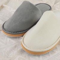 Chaussons d'hôtel jetables écologiques en coton à bout ouvert JR-01 personnalisés 2026 – Rouge éclatant et hydratant à prix abordable