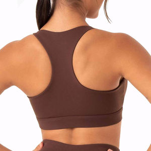 Conjunto de Yoga para Mujer, Ecológico, Transpirable y Ligero, con Sujetador Deportivo con Diseño Cruzado y Leggings de Cintura Alta Elástica, 2 Piezas - Product Image 3