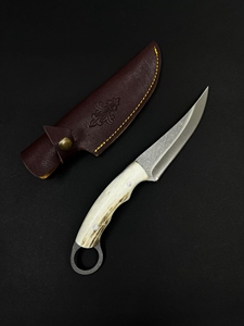Cuchillo de Caza de Acero Inoxidable con Hoja Fija, Cuchillo de Camping con Mango de Asta de Ciervo y Funda de Cuero - Product Image 3