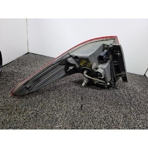 Feu arrière droit Veracruz (d'occasion) OEM 924023J100 - Product Image 5