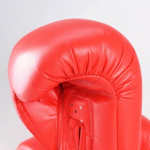 Gants de boxe professionnels en cuir PU 14 oz avec logo personnalisé, motif imprimé rouge et noir, tailles personnalisables en usine, pour arts martiaux - Product Image 6