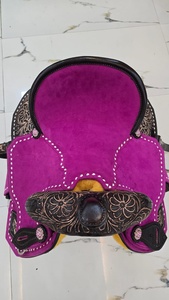 Hermosa Silla de Montar Occidental de Cuero de Caballo Rosa Intenso para Carreras de Barriles, Silla de Montar Portátil, Silla de Montar de Diseño Personalizado - Product Image 4