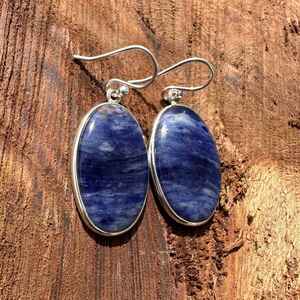 Pendientes de Sodalita Hechos a Mano, Plata de Ley 925, Chapados en Oro, Joyería Minimalista para Mujer, Regalo para Ella - Product Image 5