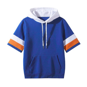 เสื้อฮู้ดแขนสั้นขายส่ง สีตัดกันที่แขนเสื้อ เสื้อฮู้ดฤดูร้อนแบบเรียบๆ เสื้อยืดมีฮู้ดแบบสวมหัวสำหรับผู้ชาย สกรีนโลโก้ตามสั่ง - Product Image 5