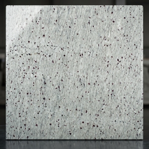 Fournisseur de dalles de granit poli blanc Chira découpées sur mesure pour les cuisines modernes, les salles de bain, les revêtements muraux, les projets commerciaux - Product Image 3