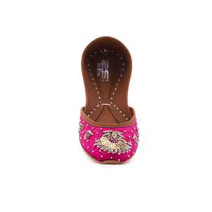 รองเท้าส้นเตี้ย Fushia Ethnic khusa - Product Image 1