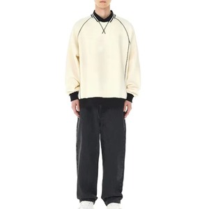Polo en maille à manches longues pour homme, couleur unie, style décontracté, avec bordure noire sur le col, les poignets et le bas du vêtement - Product Image 3
