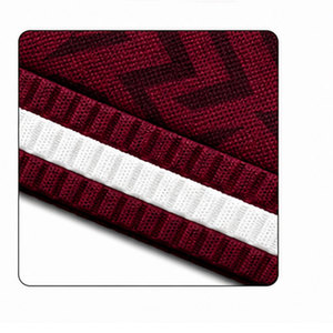 Ensemble d'uniformes de basketball de haute qualité avec technologie de tissu respirant, graphismes d'équipe personnalisés et performance athlétique - Product Image 4