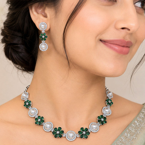 Ensemble collier et boucles d'oreilles pour femme JeweleMarket, plaqué or, pierres en cristal, style ethnique, mariage, fiançailles, anniversaire, Maharashtra - Product Image 3