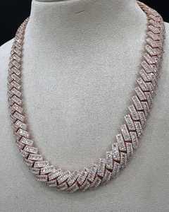 Cadena Cubana con Diamantes Moissanite Corte Baguette VVS, Totalmente Cubierta de Piedras, de Plata de Ley 925 con Baño de Rodio - Product Image 3