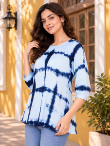 Chemisier femme en coton moutarde à col en V et manches courtes, coupe classique, décontracté, imprimé végétal, respirant et lavable, idéal printemps-été - Product Image 3